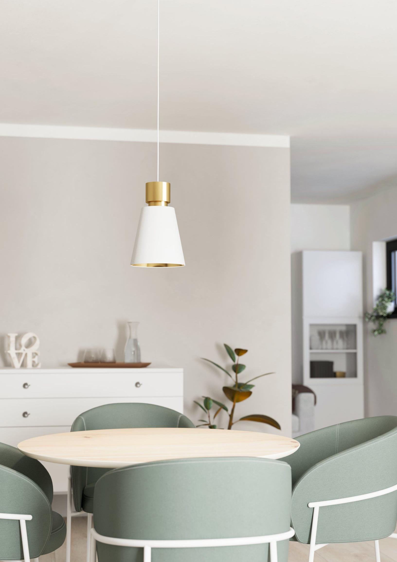 Bijela lampa kao proljetni glasnik