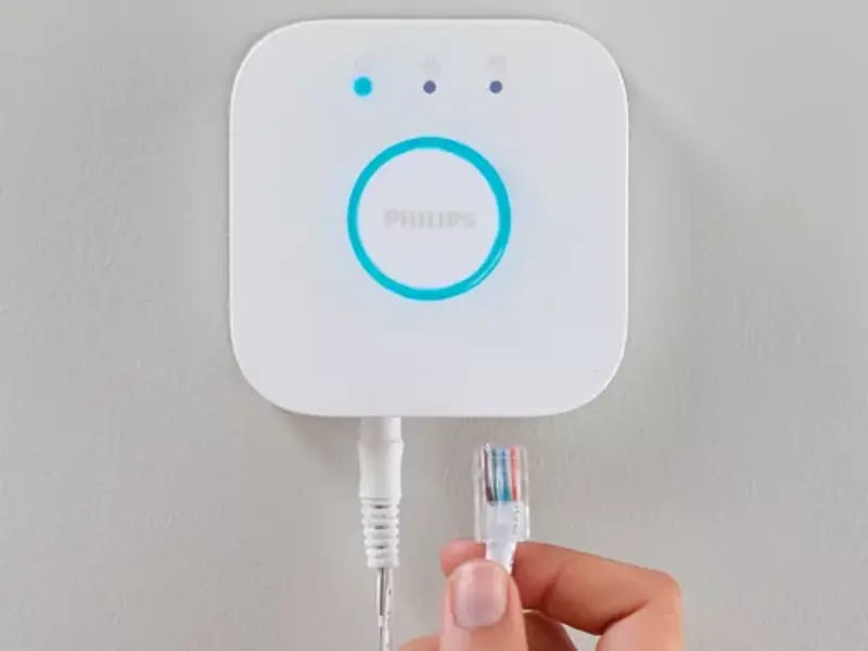 Philips Hue Bridge: „mozak” pametne rasvjete koji otključava sve (benefiti, primjeri i kupnja)