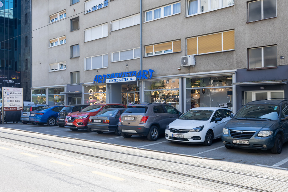 Više od Globalnih Brandova: Najtraženiji Lokalni Elektromaterijali i Brandovi za Sigurne Instalacije