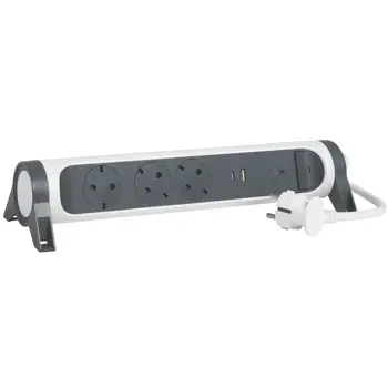 694508 PR 3X2P+E PRZ USB A+C 1,5M B/C