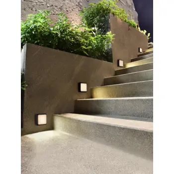 appia-zidna-lampa-led-3000k-367lm-ip54-crna-27506-02075614.webp