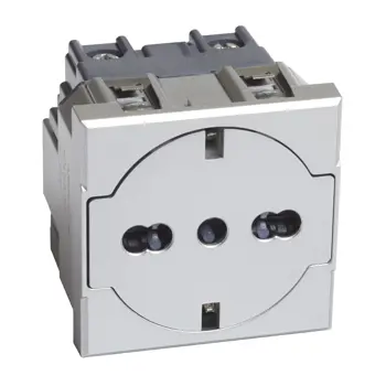 AXOLUTE KLIZNA FLAT UTIČNICA/2P+E 16A-2M/SREBRNA