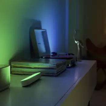 col-philips-hue-stolna-svjetiljka-bijela-99348-02180001.webp