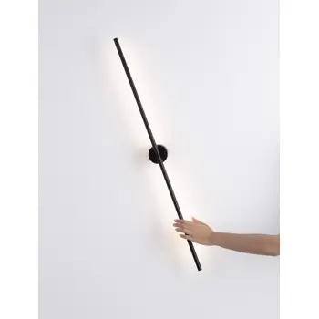 cretel-zidna-lampa-led3000k15w372lmcrna-53662-02026668.webp