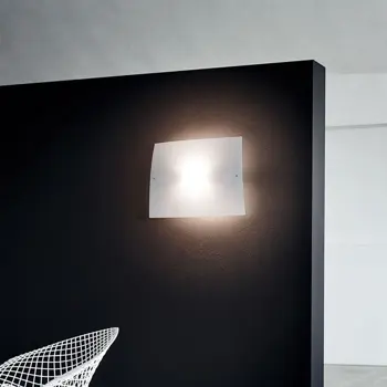 folio-piccola-zidna-lampa-bijela-50169-02121948.webp