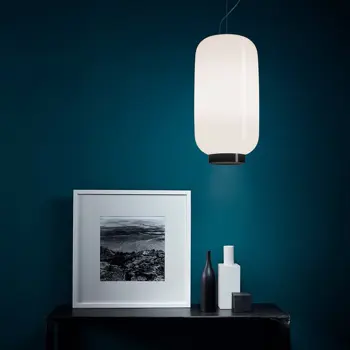 foscarini-chouchin-reverse-2-visilica-bijelacrna-30021-02121495.webp