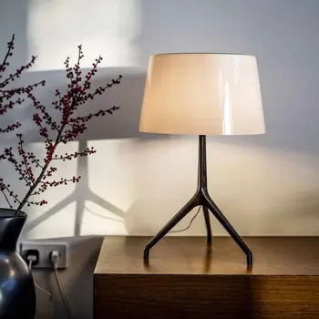 foscarini-lumiere-xxl-stolna-svjetiljka-krom-crnabijela-80142-02121143.webp