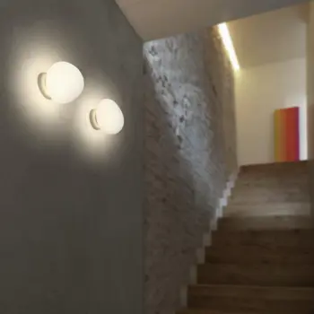 gregg-piccola-zidnastropna-lampa-bijela-foscarini-55260-02121879.webp
