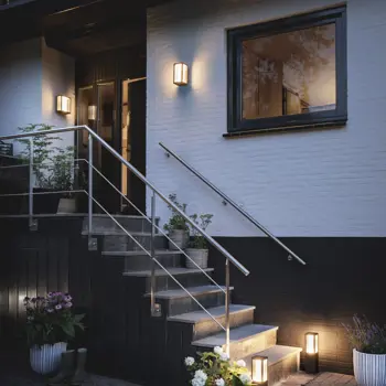 impress-philips-hue-zidna-svjetiljka-crna-6756-02180174.webp