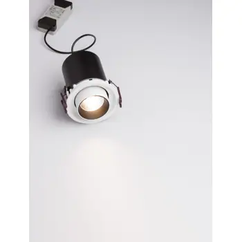 pin-ugradbena-svjetiljka-bijela-12w-720lm-3000k-ip32-55996-02131156.webp