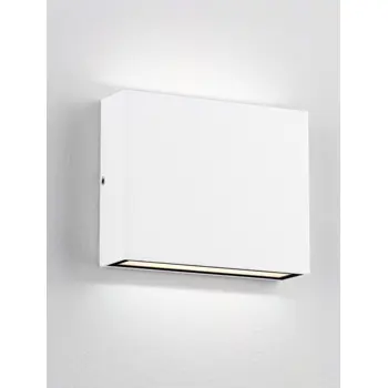 tick-zidna-svjetiljka-bijela-led7w3000k791lm240v-ip54-99910-02185778.webp