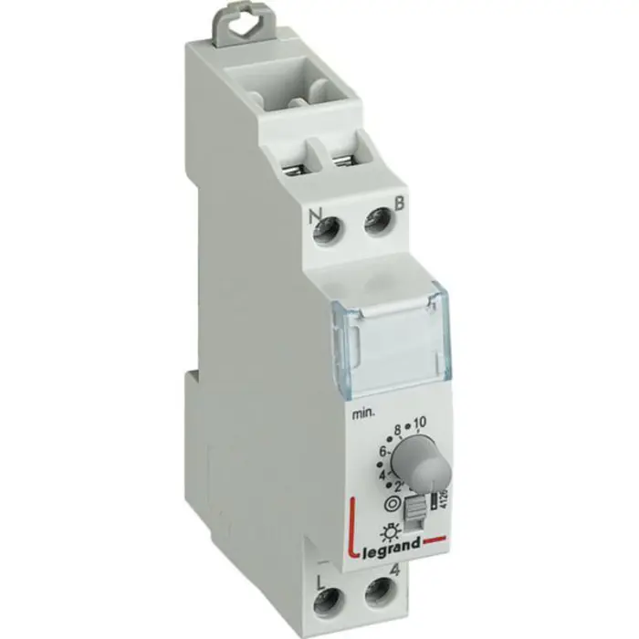 412602-stubisni-automat-16a250v-05-10-min-68095-10019076.webp