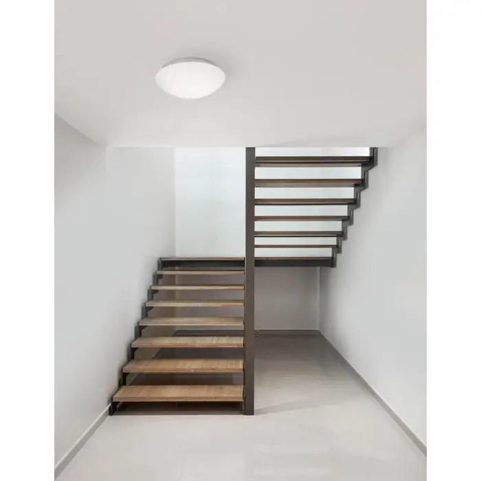 BREST KUPAONSKA LAMPA E27 IP44/BIJELA
