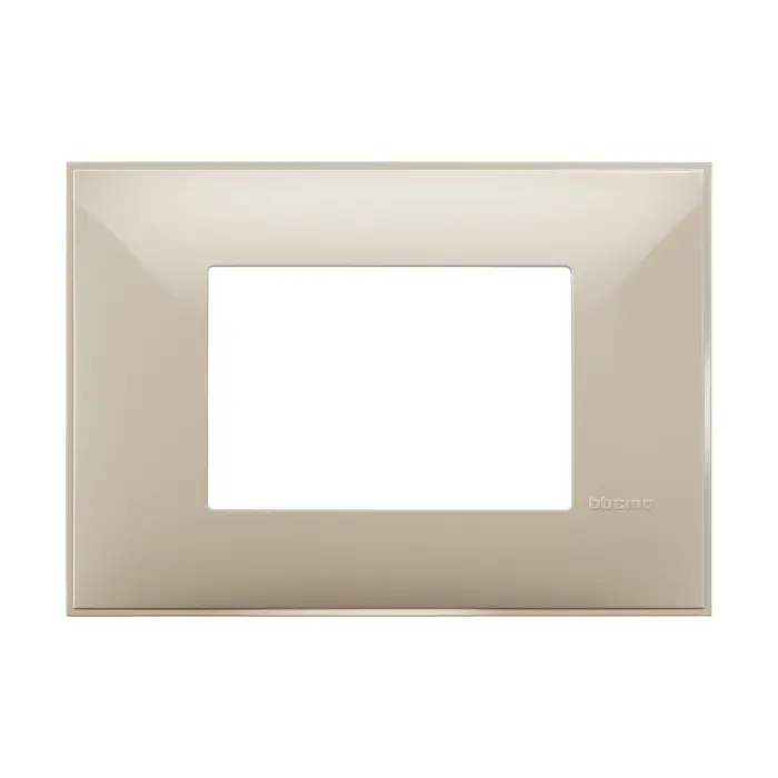 classia-ukrasni-okvir-3m-krem-10656-04071676.webp