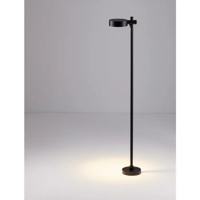 DYOL STAJAĆA LAMPA LED 3000K 735lm IP65 CRNA