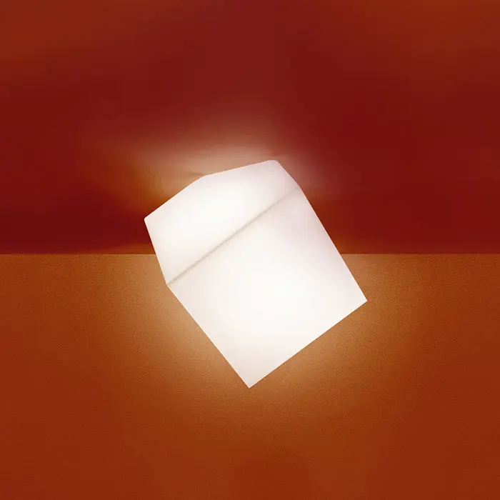 edge-21-zidnastropna-svjetiljka-1076lm-11437-02170615.webp