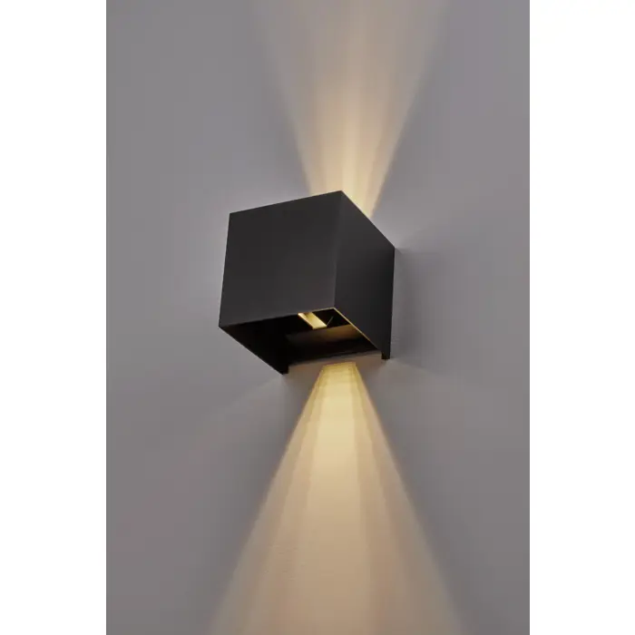 EPIC VANJSKA ZIDNA SVJETILJKA LED 2x10W/3000K/1950lm/IP54/CRNA