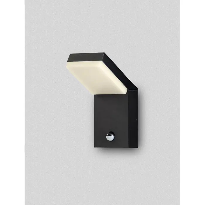 FARGE VANJ.ZID. SVJETILJKA LED 12Wtt 703Lm IP65 3000K ANT+SENZ