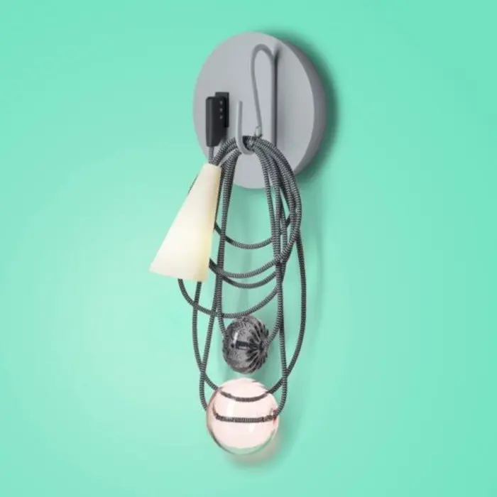 FOSCARINI FILO PARETE ZIDNA LAMPA AMETISTNA KRALJICA