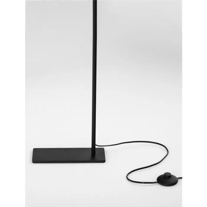 GEKO STAJAĆA LAMPA GU10 IP20/CRNA & ZLATNA