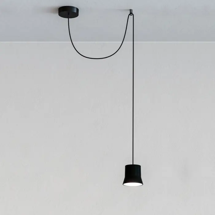 giolight-decentrata-visilica-crna-34481-02171306.webp