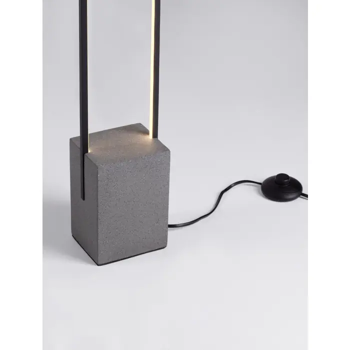 LITHOS STAJAĆA LAMPA CRNA LED 26W 1431lm 3000K IP20