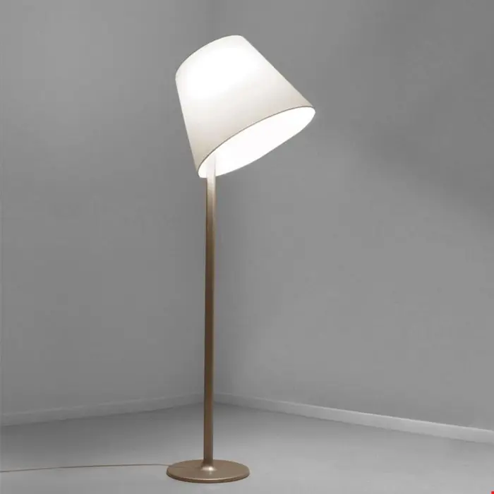 melampo-mega-stajaca-lampa-ecru-max-21w-9772-02170833.webp