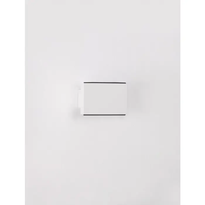 OTI ZIDNA LAMPA BIJELA LED 10W 487lm 3000K IP20