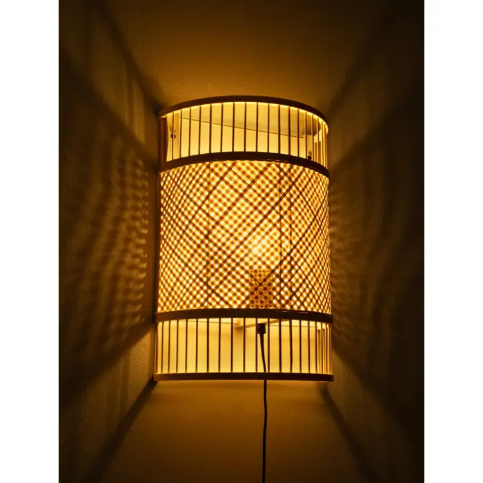PALE ZIDNA LAMPA E27 1x12W IP20