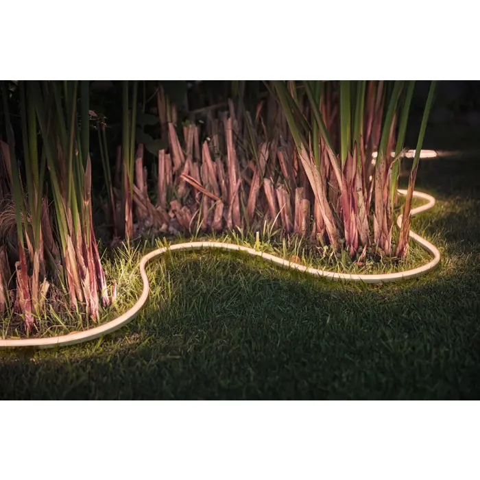 Philips HUE AMBIANCE WHITE & COLOR Outdoor LED TRAKA 2M