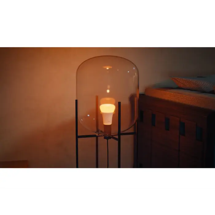 PHILIPS HUE LED reflektor White and Color Ambiance 810 A60 E27 (set 3 kom)