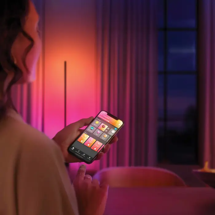 PHILIPS HUE LED TRAKA PRODUŽETAK Gradient LED/12,3W/1000lm/24V 1M
