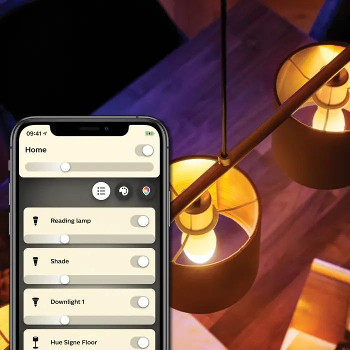 PHILIPS HUE pametna LED žarulja bijela 5.5W B39 E14