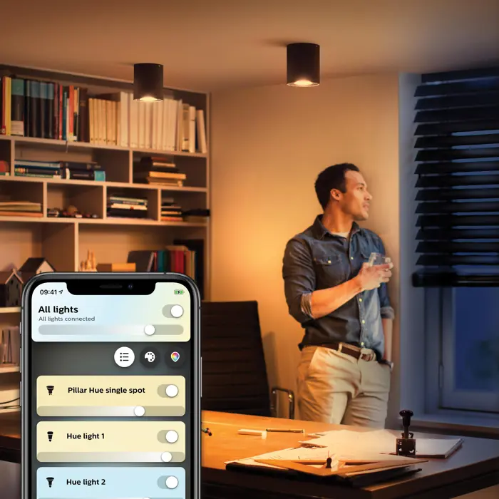 PILLAR EXT.SINGLE PHILIPS HUE LED reflektor SPOT crni 1XGU10