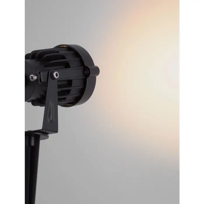 QUICK PODNI REFLEKTOR LED 7 Watt 220-240 Volt 398lm 2700K IP65