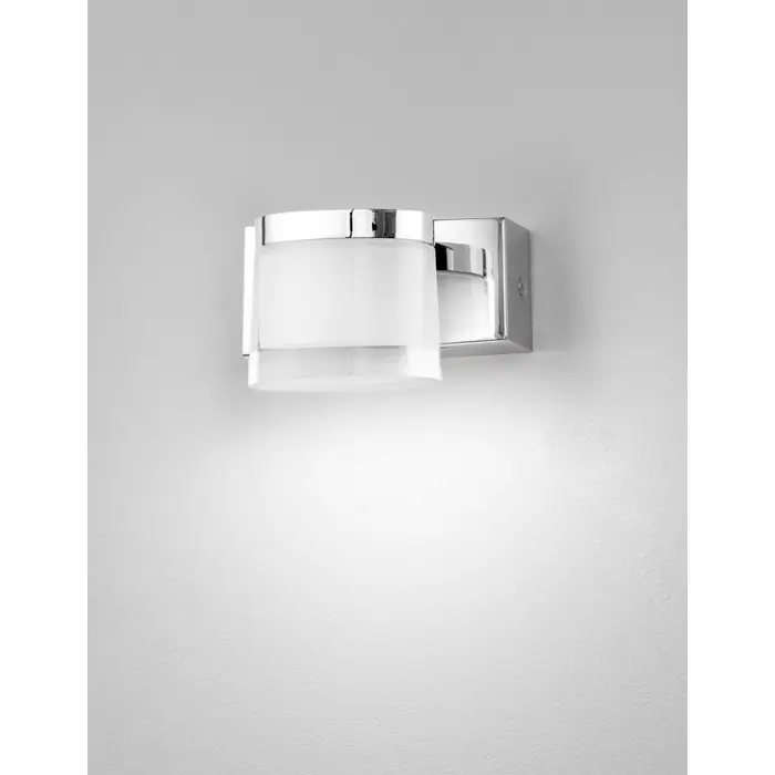 sabia-kupaonska-lampa-led-5w3000k512lmip44krom-79902-02110622.webp