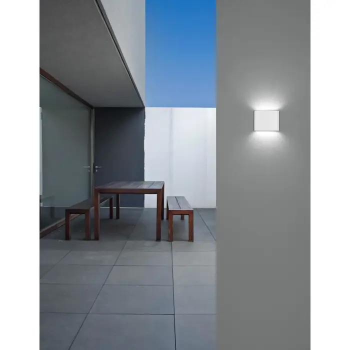 soho-vanjska-zidna-svjetiljka-led-2x3w3000k480lmip54bijela-33333-02120774.webp