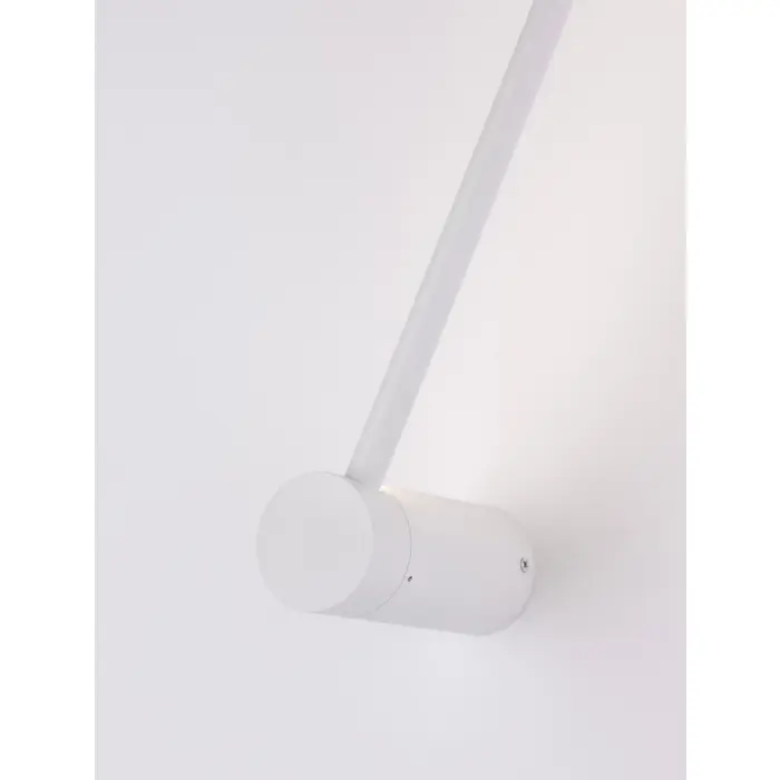 synthesi-zidna-lampa-led-17w3000k777lmip20bijela-36546-02102364.webp