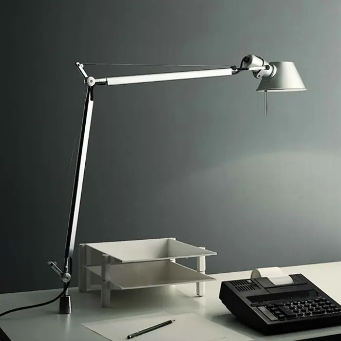 tolomeo-stolna-svjetiljka-s-fiksnim-nosacem-1xe27230v-alumin-96705-02179997.webp