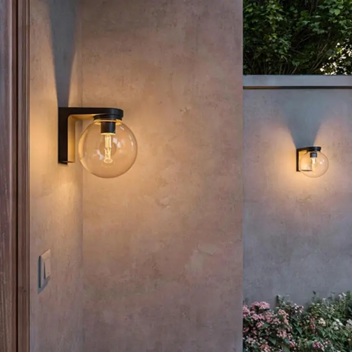 ULIO PHILIPS vanjska LED svjetiljka White Ambiance MAX 25W crna