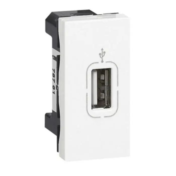 uticnica-usb-1-mod-41768-04010490.webp
