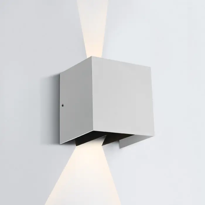 zidna-svjetiljka-led-2x3w3000k2x210lm230vip54-bijela-53544-02060796.webp